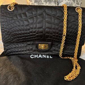 CHANEL Jersey Coco's Croc 2.55 Reissue 226 Flap Black